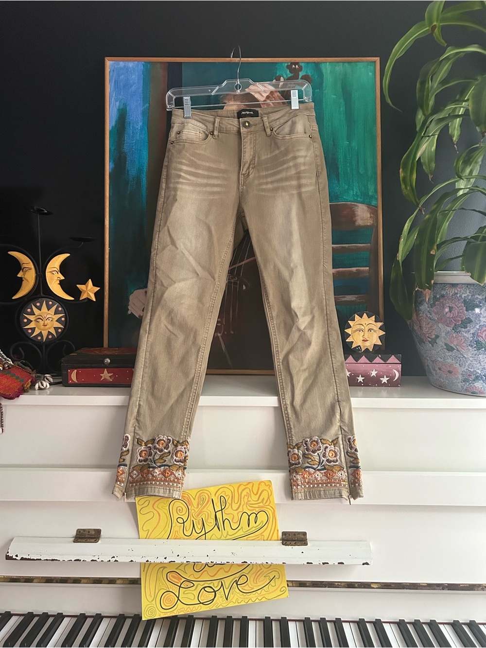 Desigual Embroidered Hem Skinny Jeans Beige Stretch Boho Women’s Pants 28